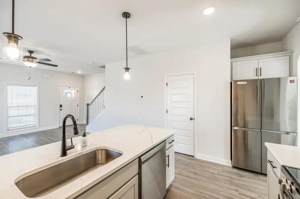 223 Holywell Dr Gallatin, TN 37066