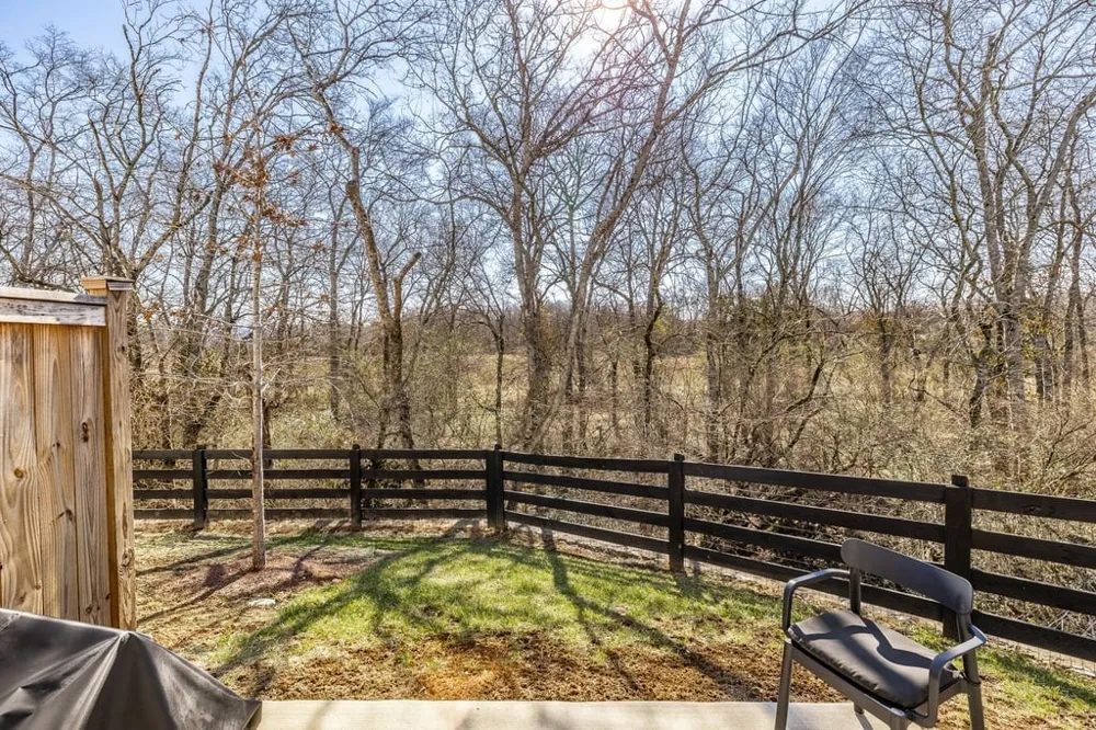 223 Holywell Dr Gallatin, TN 37066