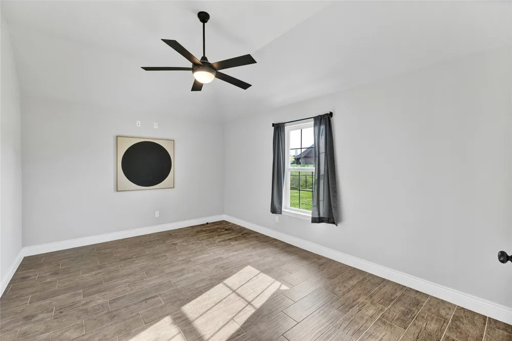 1040 Cloudy Court Weatherford, TX 76085