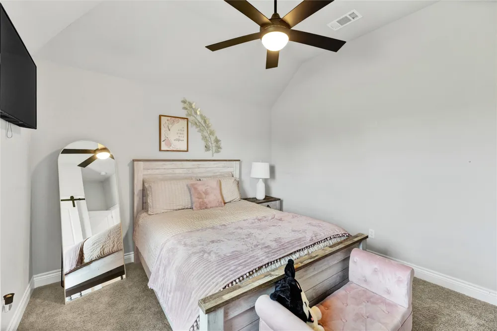 1040 Cloudy Court Weatherford, TX 76085