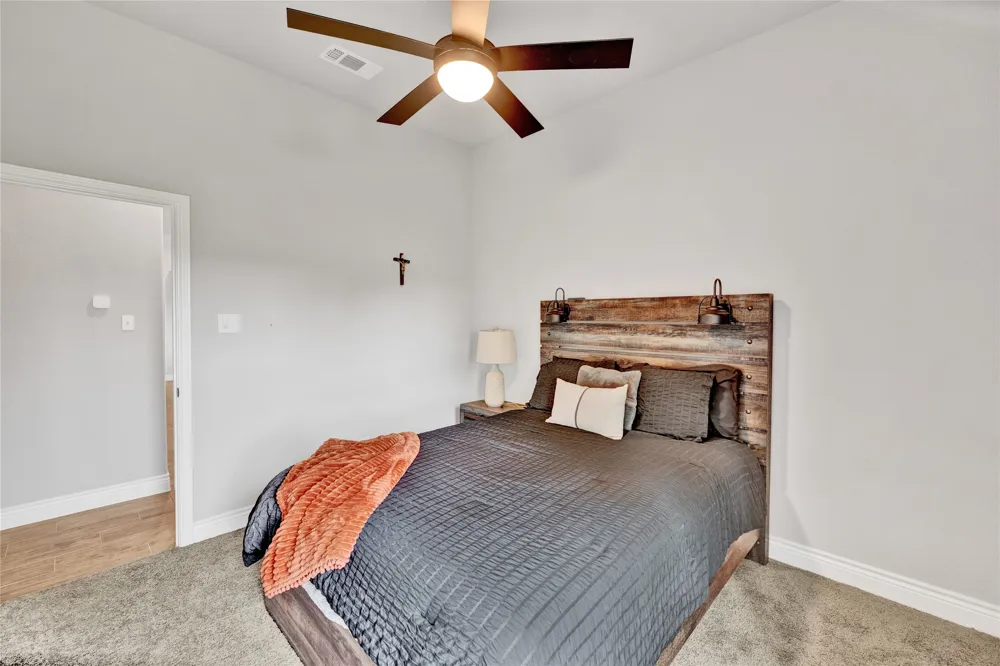 1040 Cloudy Court Weatherford, TX 76085