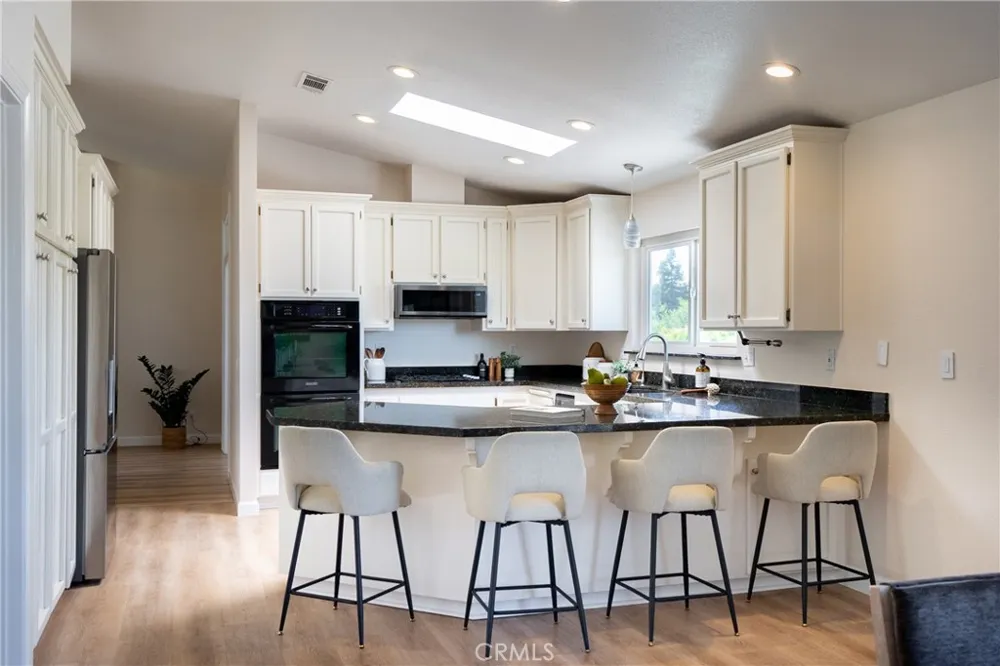 164 Helgren Court Templeton, CA 93465
