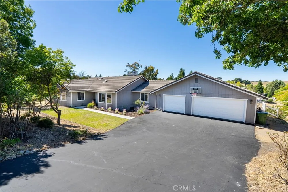 164 Helgren Court Templeton, CA 93465