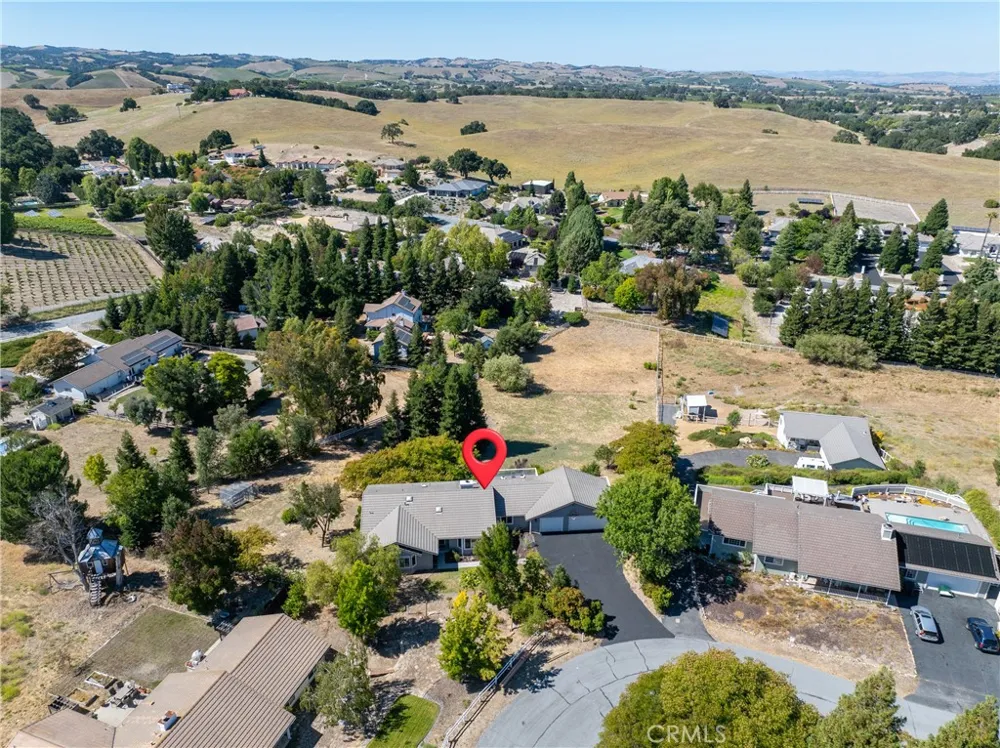 164 Helgren Court Templeton, CA 93465