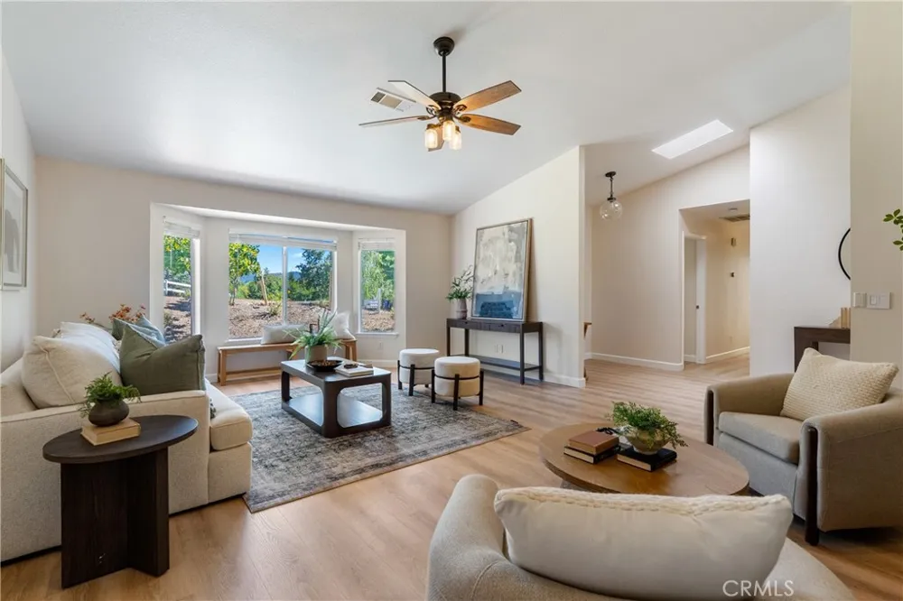 164 Helgren Court Templeton, CA 93465