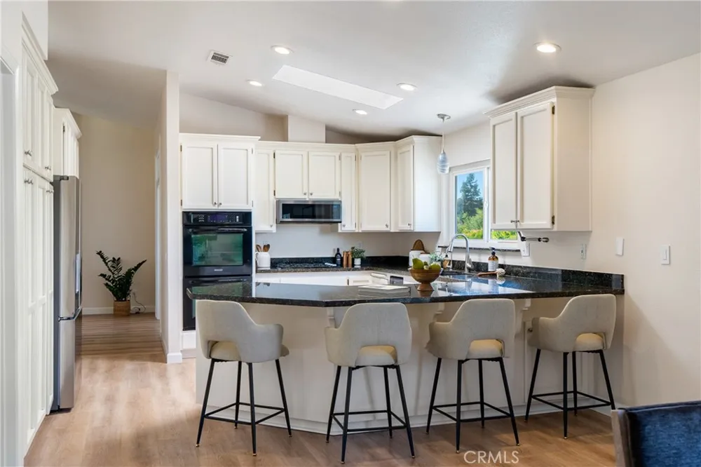 164 Helgren Court Templeton, CA 93465