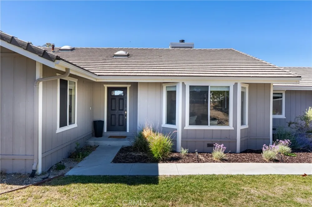 164 Helgren Court Templeton, CA 93465