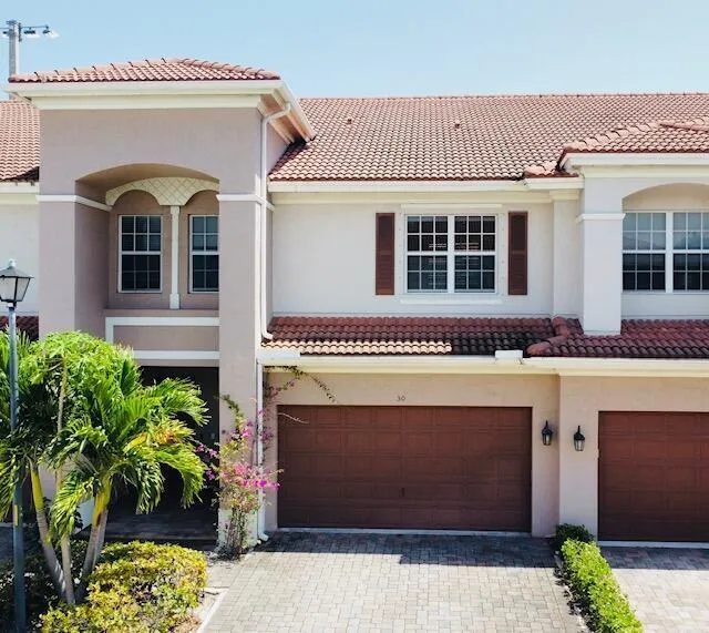 30 Beechdale Lane Boynton Beach, FL 33426