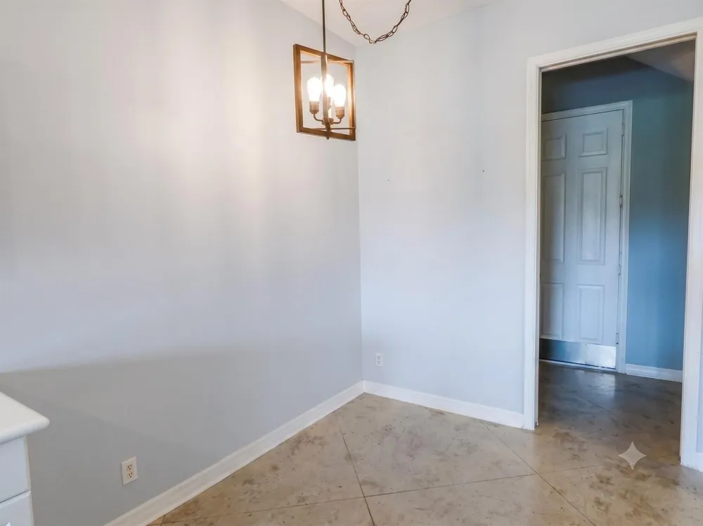 30 Beechdale Lane Boynton Beach, FL 33426