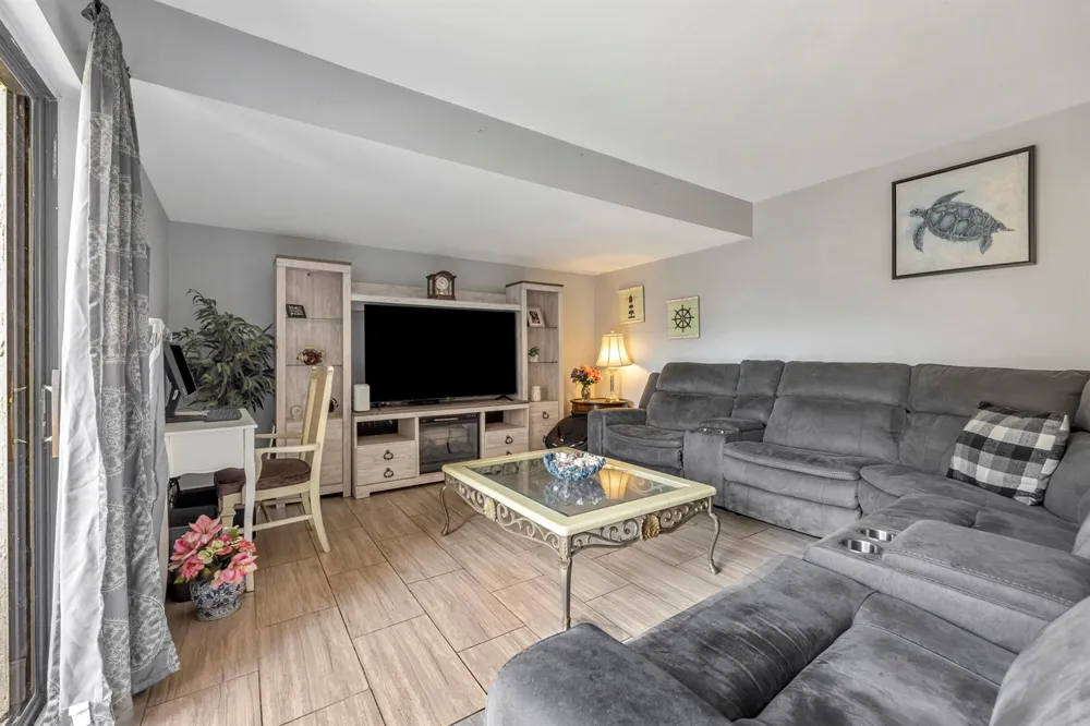 825 NW 30th Avenue #A Delray Beach, FL 33445