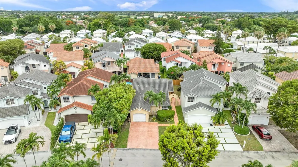 4916 SW 154th Ave Miami, FL 33185