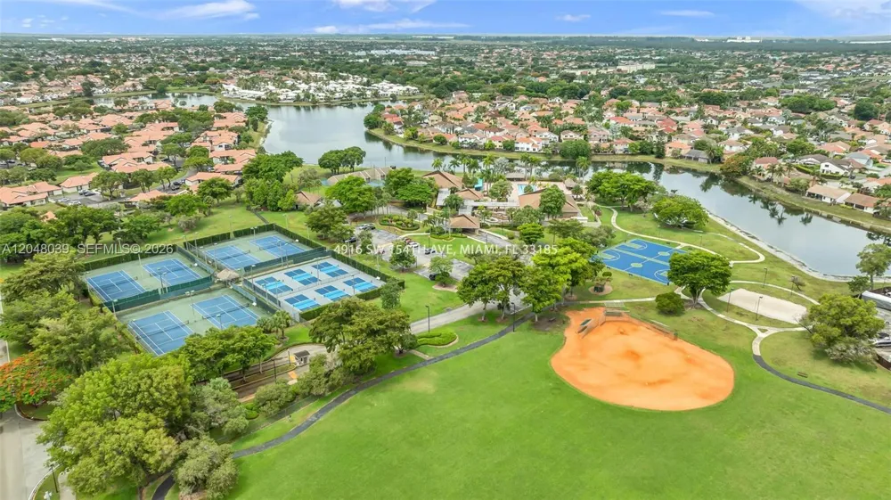 4916 SW 154th Ave Miami, FL 33185