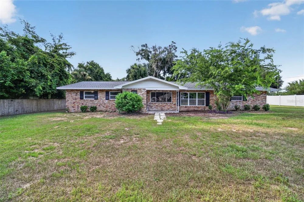 2421 NE 57TH PLACE ocala, FL 34479