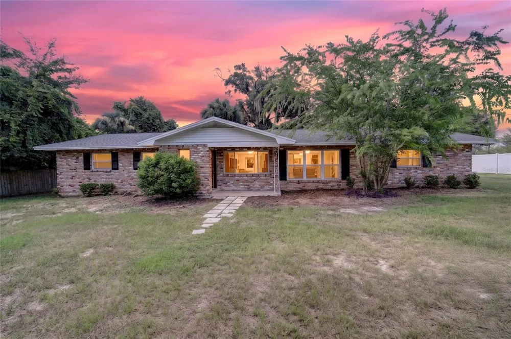 2421 NE 57TH PLACE ocala, FL 34479