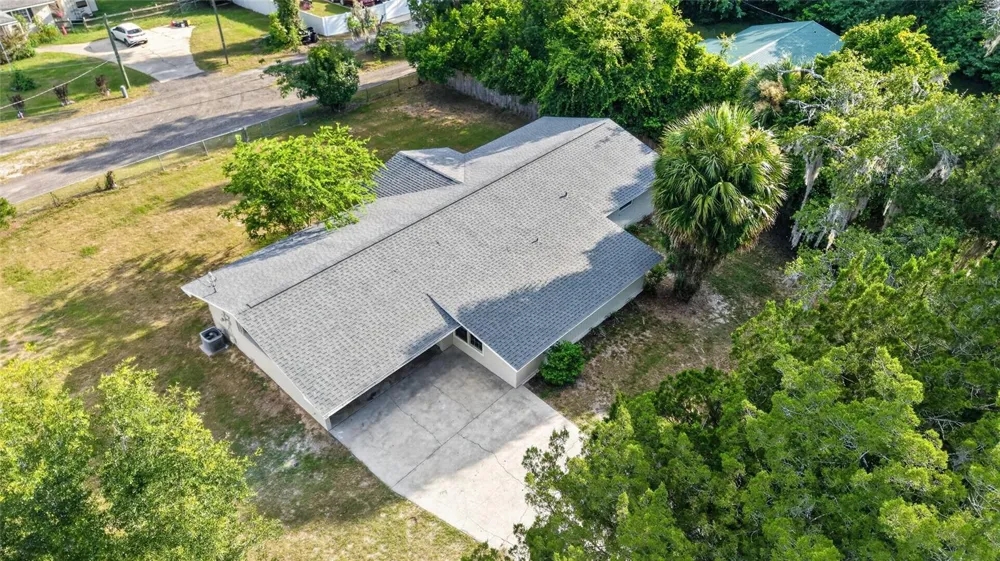 2421 NE 57TH PLACE ocala, FL 34479