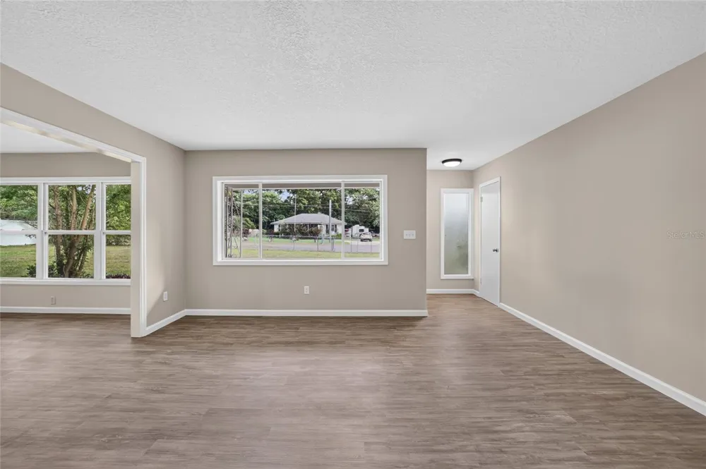 2421 NE 57TH PLACE ocala, FL 34479