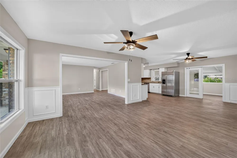 2421 NE 57TH PLACE ocala, FL 34479