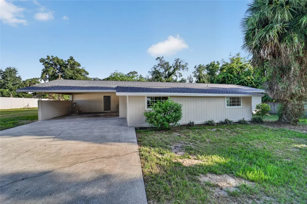 2421 NE 57TH PLACE ocala, FL 34479