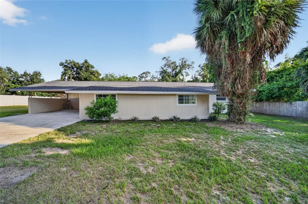 2421 NE 57TH PLACE ocala, FL 34479