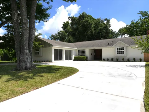 5722 Braeswood Boulevard