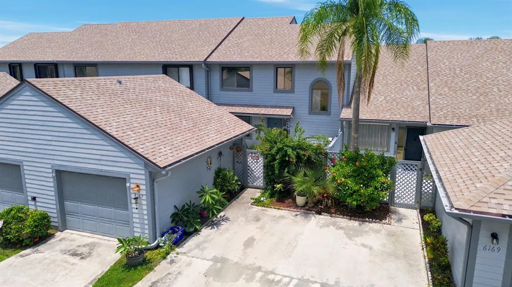 6167 SE Georgetown Place Hobe Sound, FL 33455