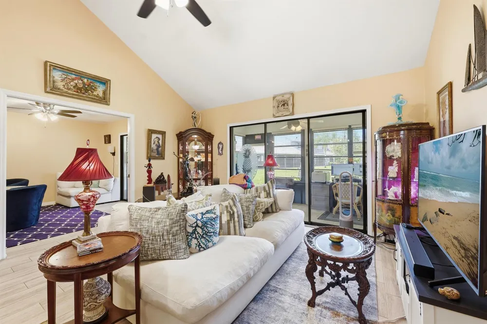 6167 SE Georgetown Place Hobe Sound, FL 33455