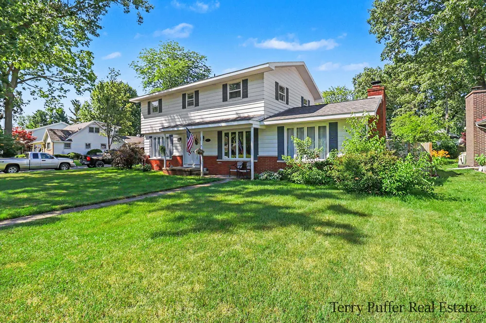 695 Miller Drive North Muskegon City, MI 49445