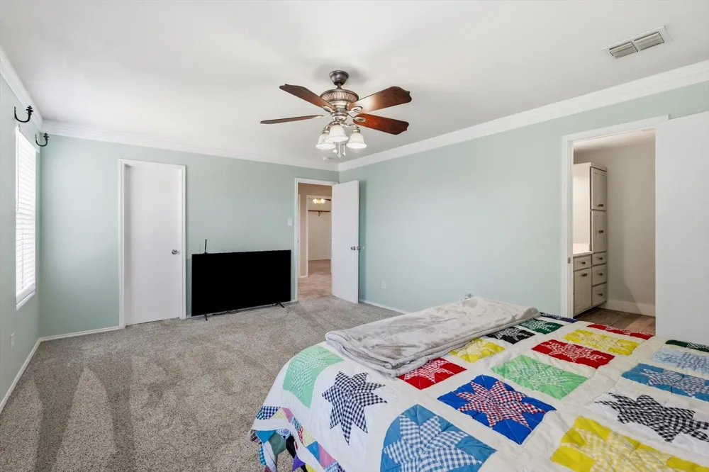 800 Poncho Lane Fort Worth, TX 76052