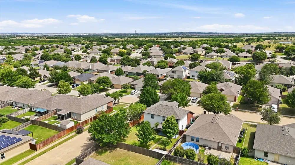 800 Poncho Lane Fort Worth, TX 76052