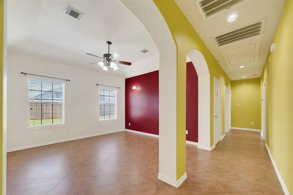 319 Pinedale Ave Arcola, TX 77583