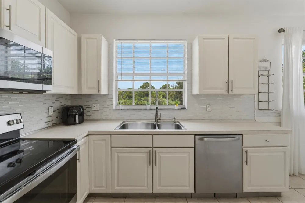 8133 Mulligan Circle Port St. Lucie, FL 34986