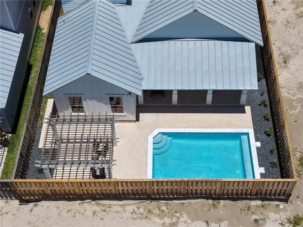 536 Black Marlin Drive Port Aransas, TX 78373
