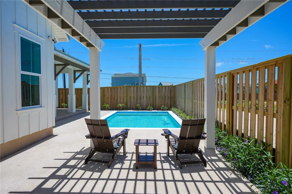 536 Black Marlin Drive Port Aransas, TX 78373