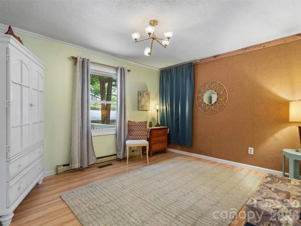 127 Riverview Drive #8 & 8B Asheville, NC 28806