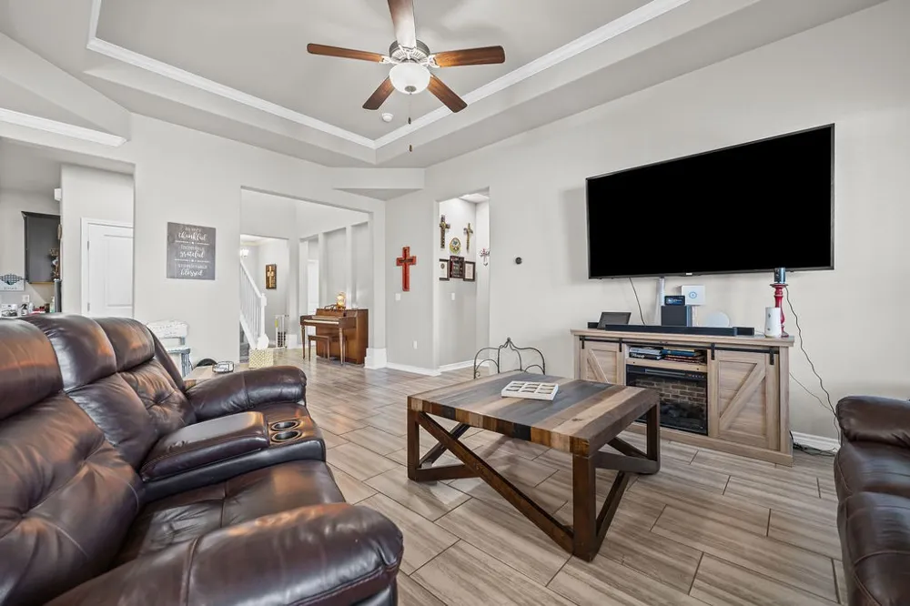1021 Pasadena Portland, TX 78374