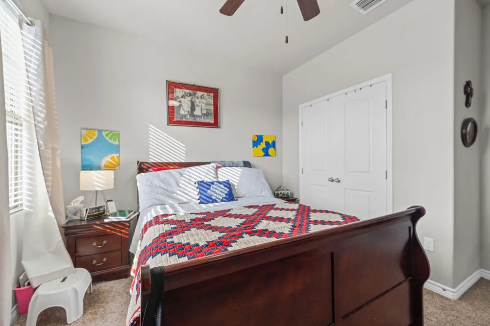 1021 Pasadena Portland, TX 78374