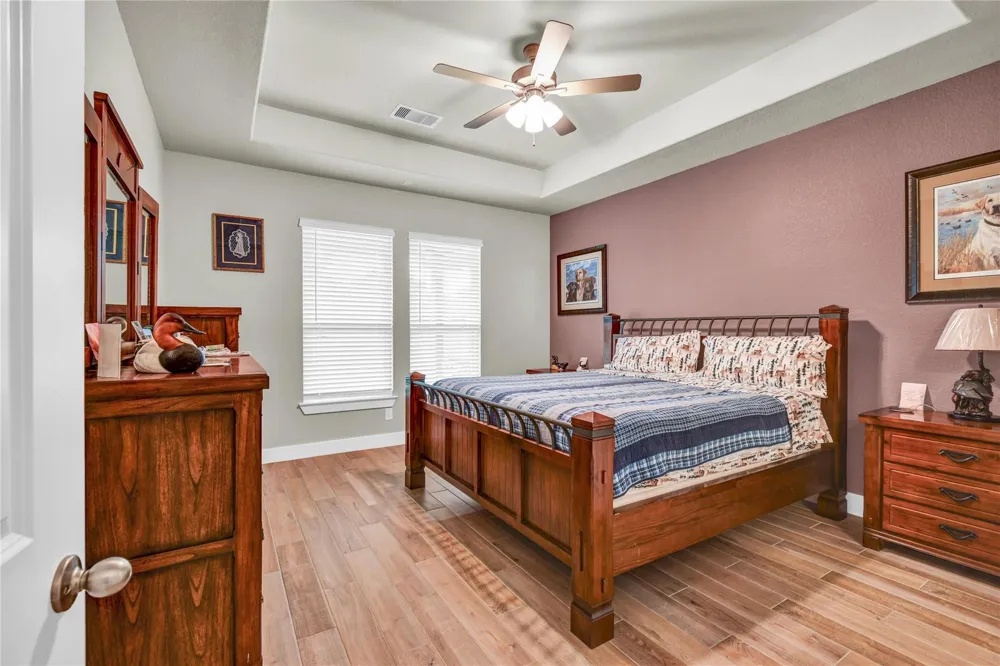 411 S Amherst Drive West Columbia, TX 77486