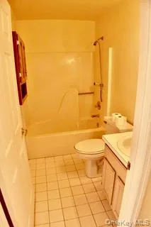 305 Gazebo Court New Windsor, NY 12553