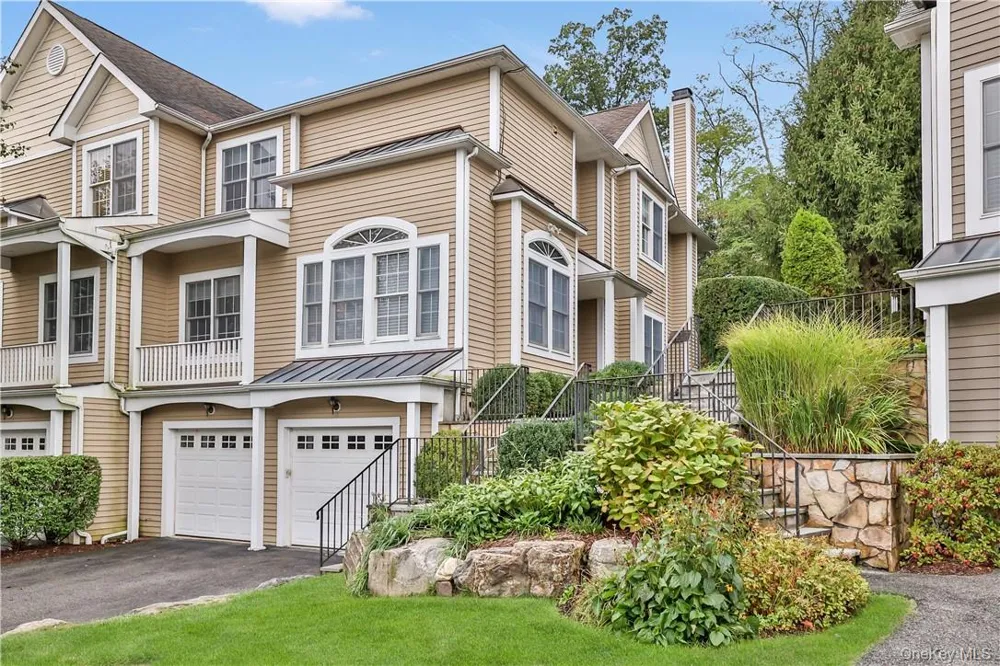 7 Hopkins Lane Armonk, NY 10504
