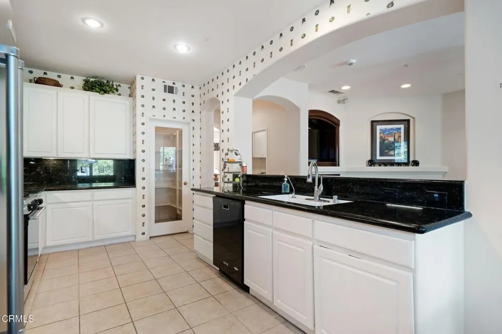 7718 Eisenhower Street Ventura, CA 93003