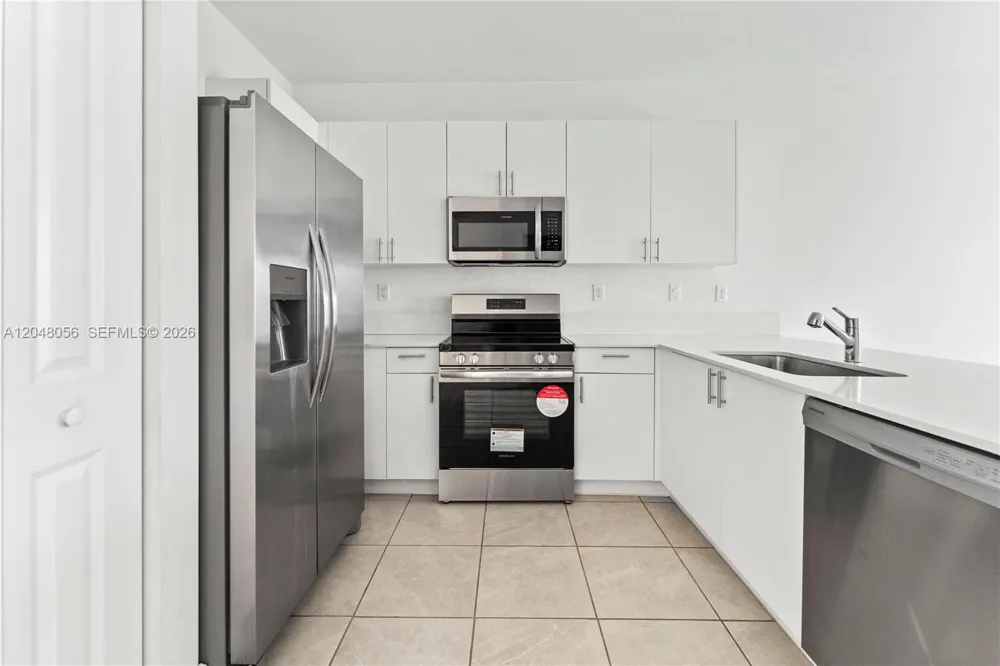 12958 SW 231st St Miami, FL 33170