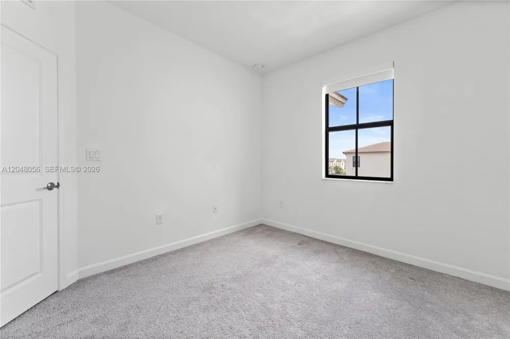 12958 SW 231st St Miami, FL 33170