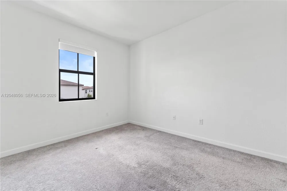 12958 SW 231st St Miami, FL 33170