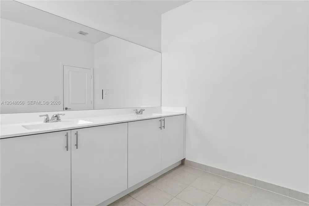 12958 SW 231st St Miami, FL 33170