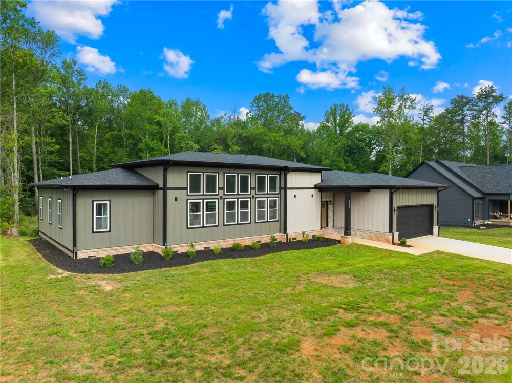 2003 Plain Field Drive Bessemer City, NC 28016
