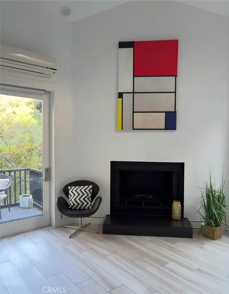 10051 Westwanda Drive Beverly Hills, CA 90210