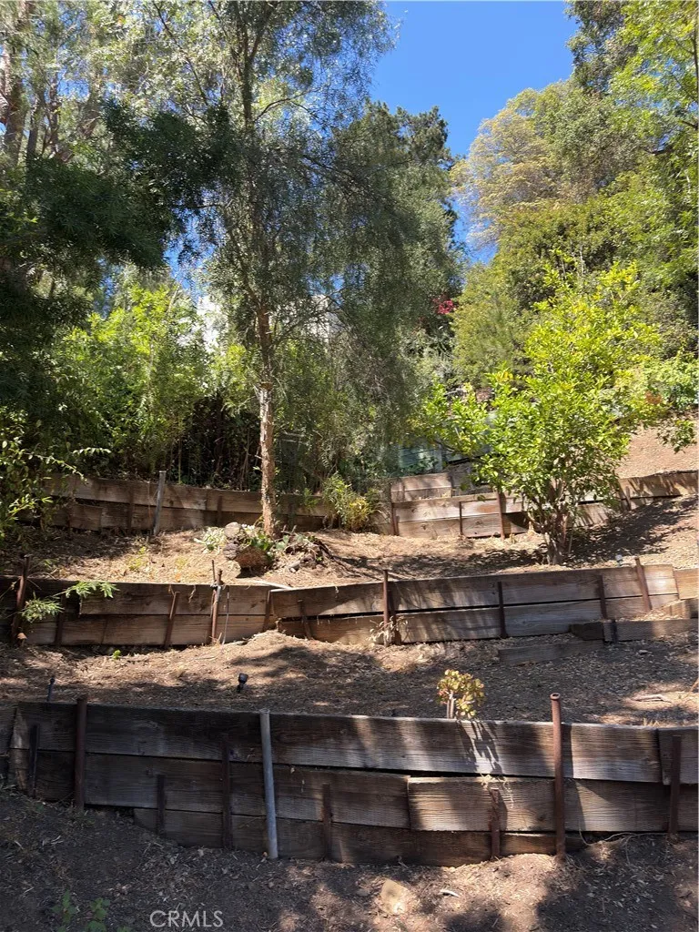 10051 Westwanda Drive Beverly Hills, CA 90210