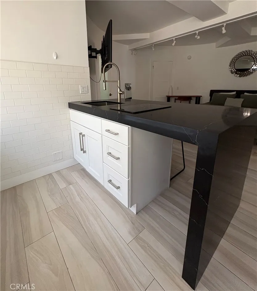 10051 Westwanda Drive Beverly Hills, CA 90210