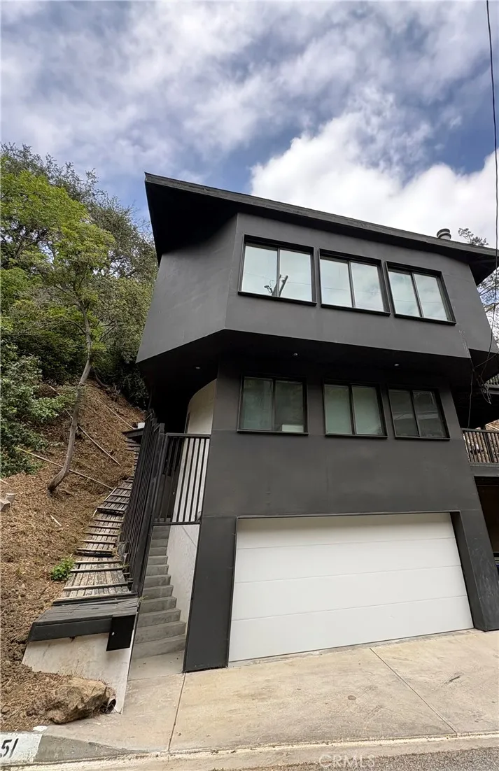 10051 Westwanda Drive Beverly Hills, CA 90210