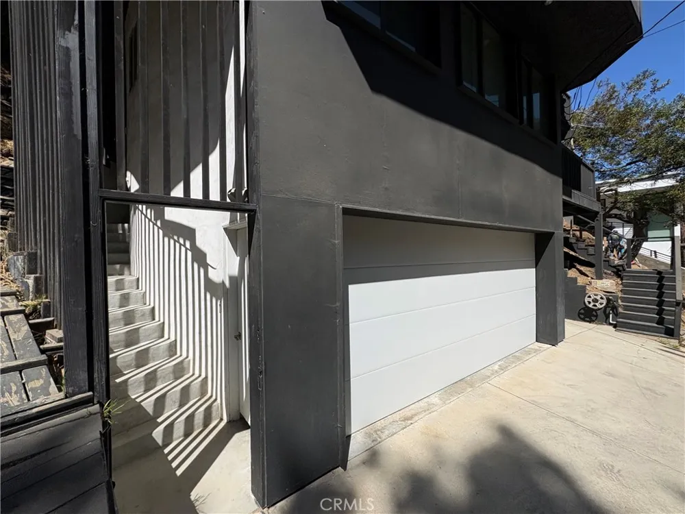 10051 Westwanda Drive Beverly Hills, CA 90210
